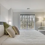 30 Day Minimum Stay - Private Creekside Solace