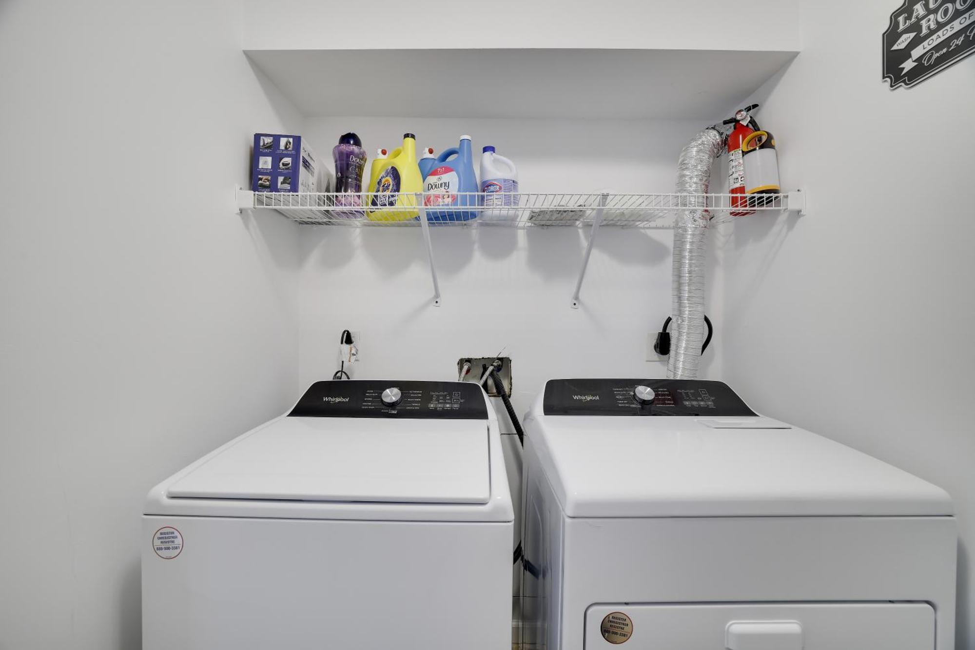 Holiday home 30 Day Minimum - Private Creekside Solace East Stroudsburg